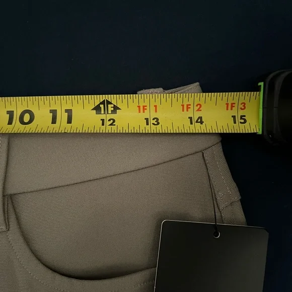 Lululemon ABC Slim Fit 5 Pkt Pant Sz 28 Warpstreme Warm Ash Gray